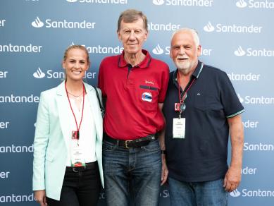 Seit vielen Jahre sponsern die Anwälte GGG die Oldtimer- Rallye „AUTOHAUS SANTANDER CLASSIC“. Im Juni 2023 kam hoher Besuch : Walter Röhrl 2-facher Rallyeweltmeister und Europameister